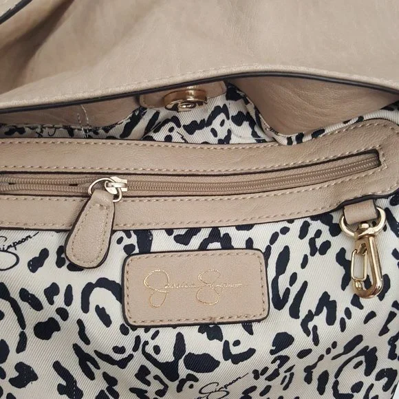 Jessica Simpson Light Blush Large Handbag Hobo Purse with Gold Studs and Strap - Picture 13 of 16